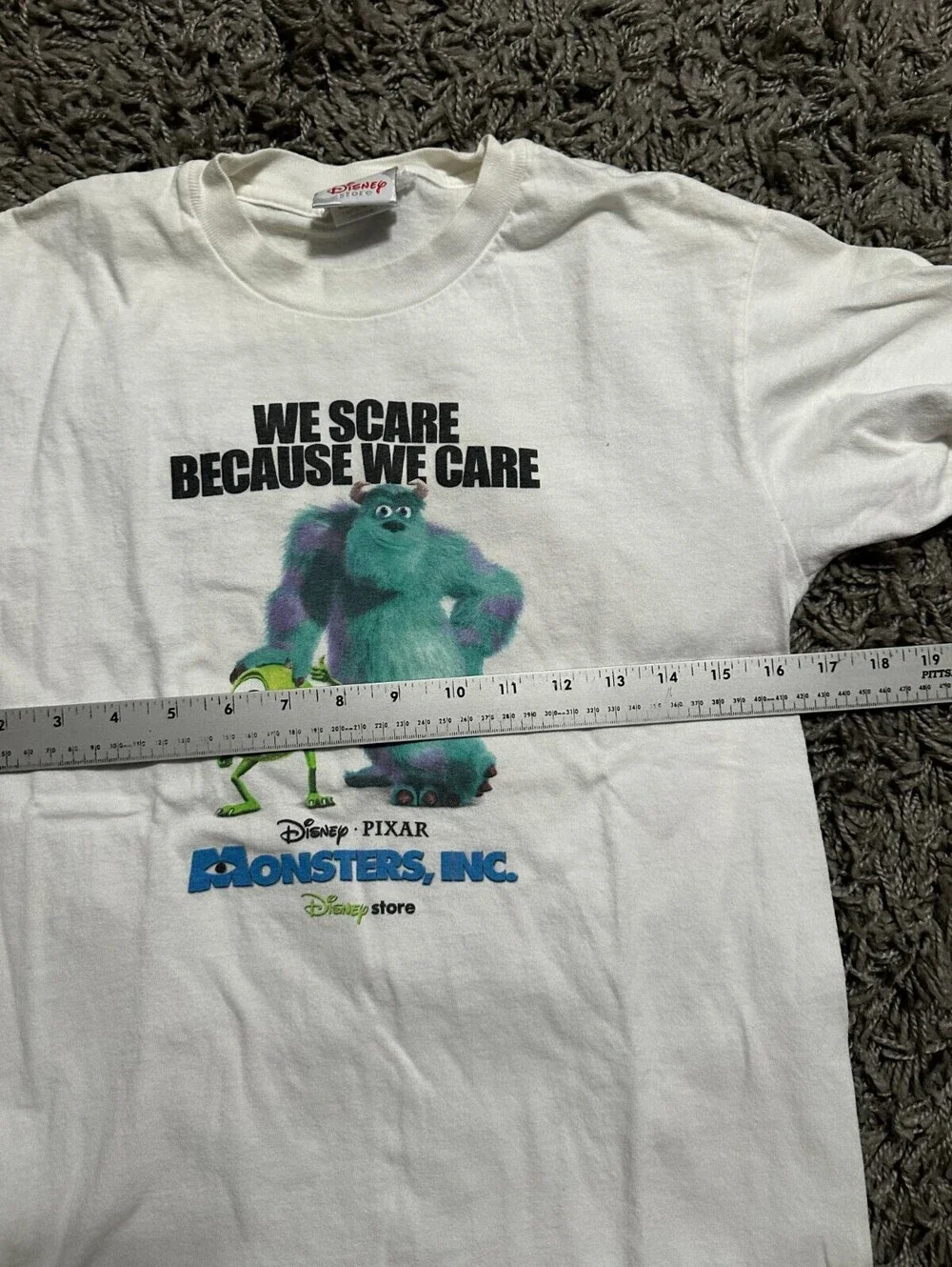 Vintage Monsters Inc. Disney Store Graphic Tee Size Youth M